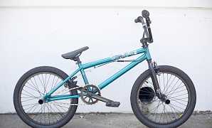 Продаю BMX haro 100.3