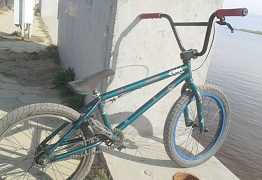 BMX wethepeople crysis