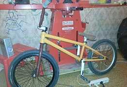 KHEbikes Трипле Threat LT 2009