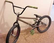 Передадим в хорошие руки классный BMX edit 2012г