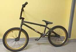 BMX Mongoose Thrive