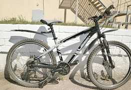 Specialized hardrock disc 2013