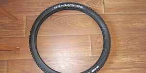 Продам покрышку Schwalbe Рокет Ron 27.5x2.25