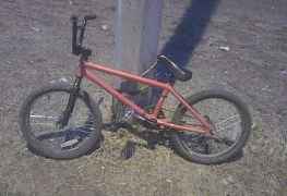 Продам haro bmx, 2 пеги бесплатно