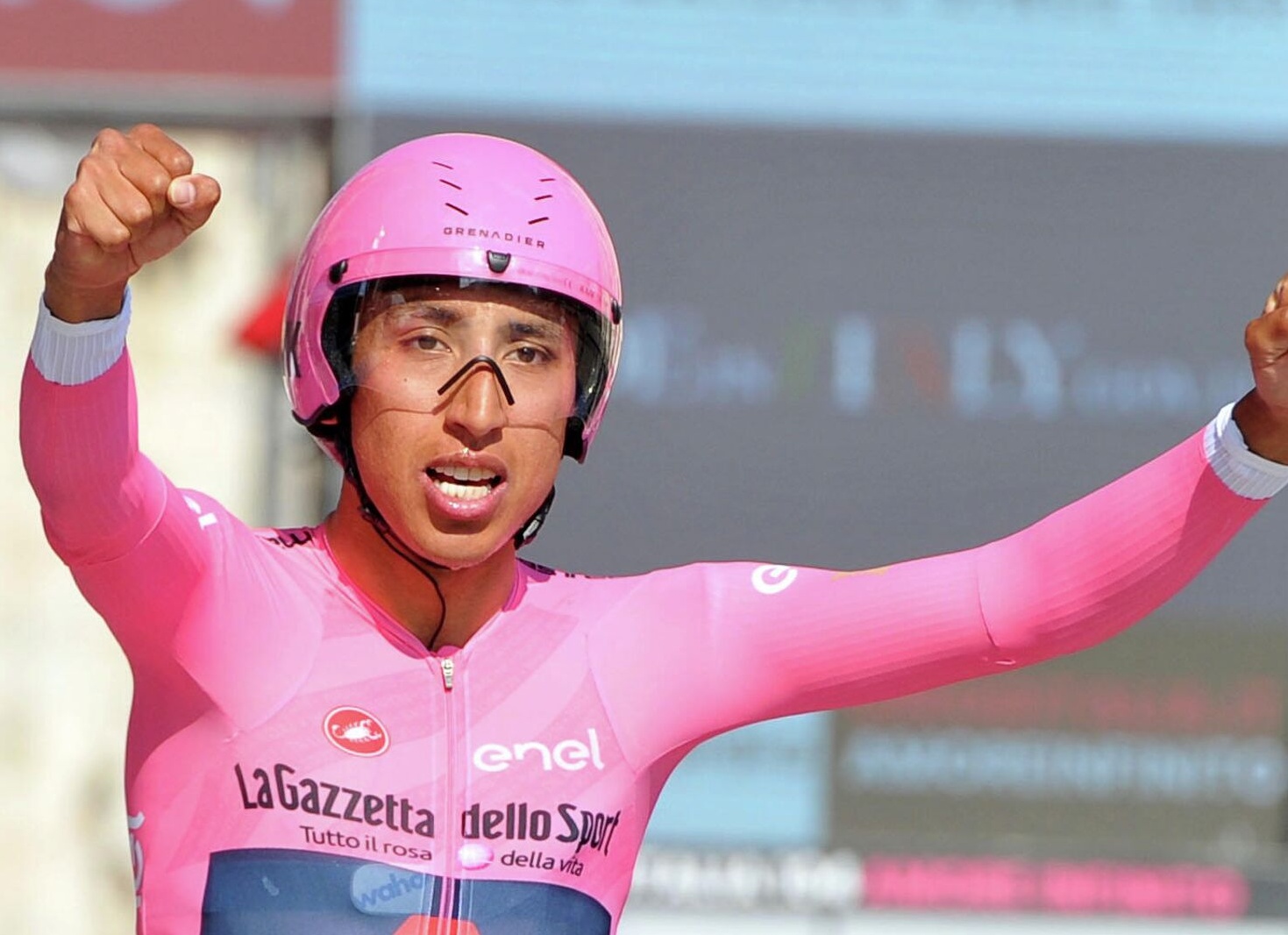 Победитель «Джиро д’Италия» Эган Берналь сдал положительный тест на коронавирус